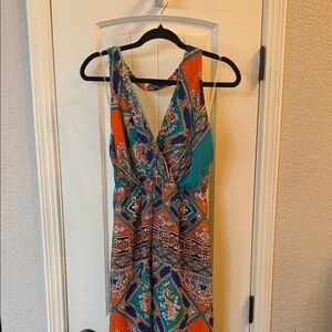 Elegant Backless Maxi Dress in Orange and Teal